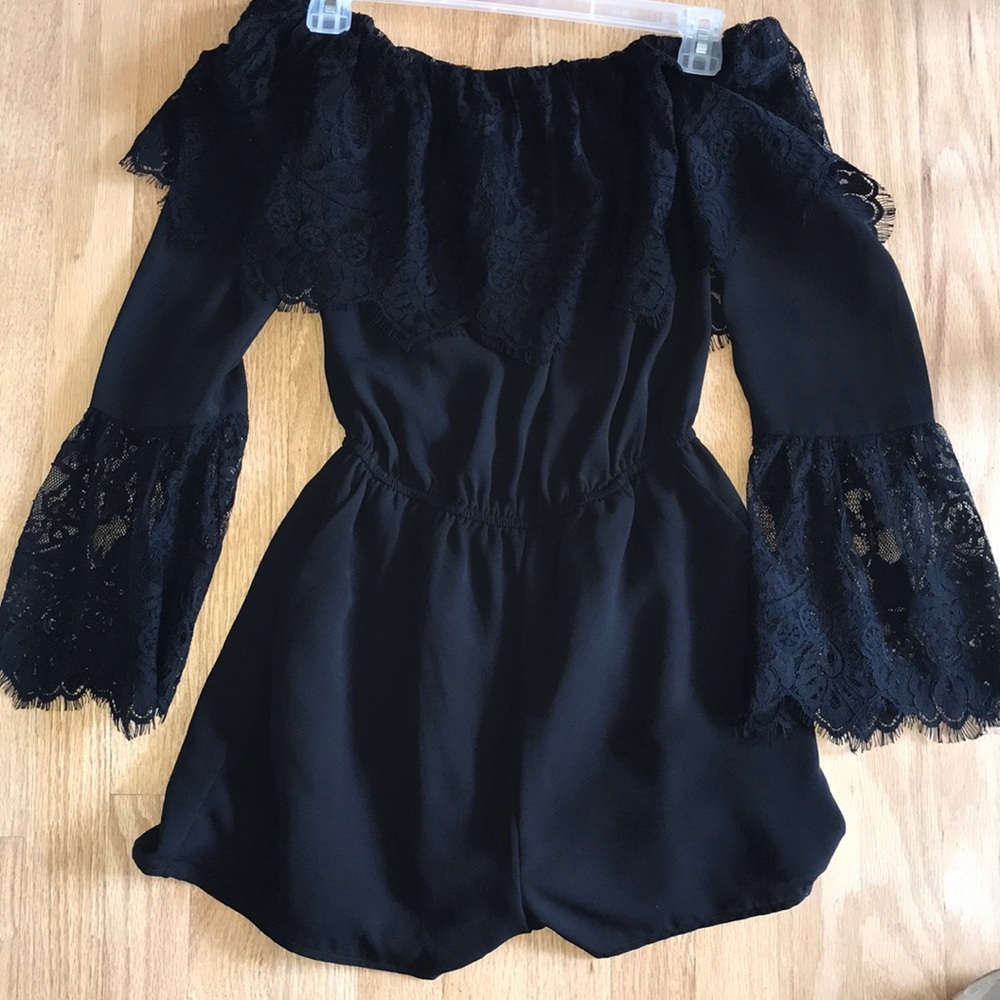 Lace long sleeved romper